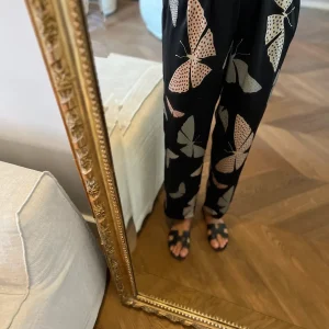 Pantalon Forte Forte en soie papillons