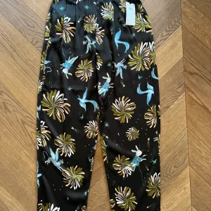 Pantalon Forte Forte Neuf en soie animaux