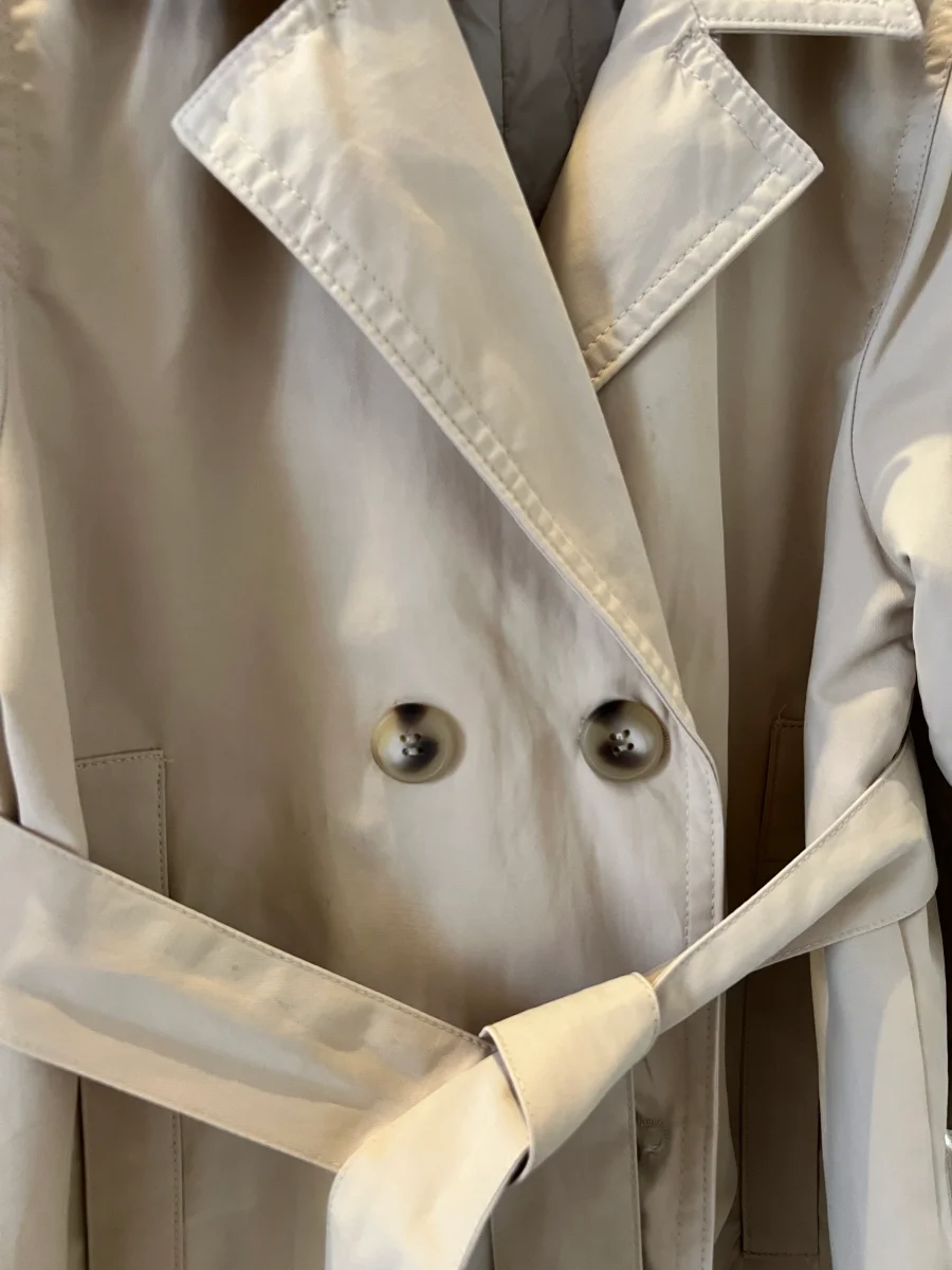 Aurianne Sinacola - Zara Trench beige T.6 ans – Image 4