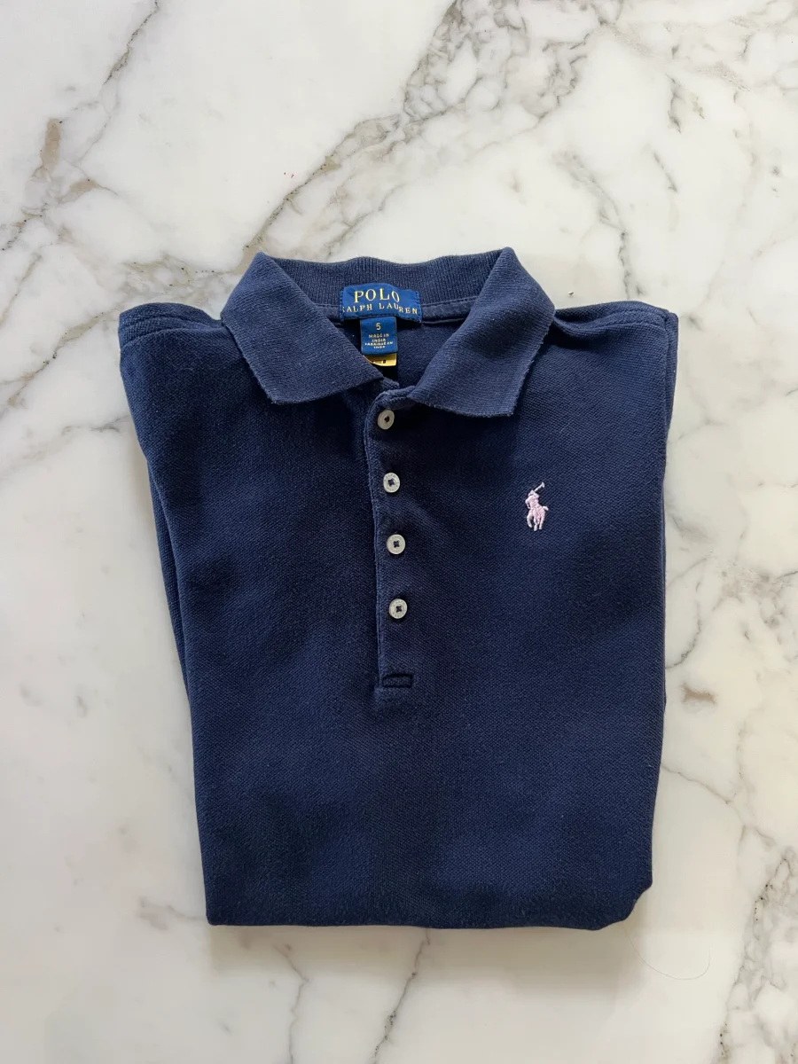 Aurianne Sinacola - Ralph Lauren Robe polo bleu marine T.5ans – Image 3