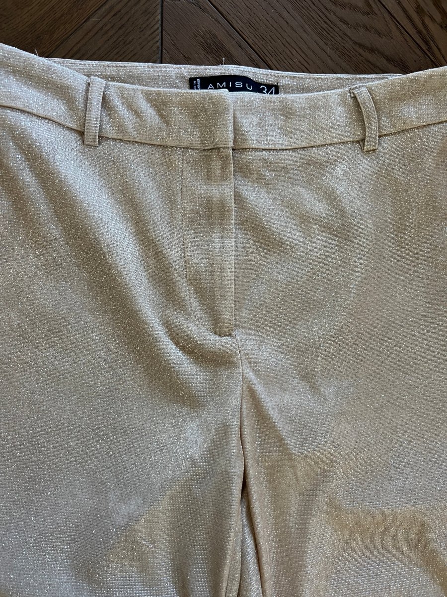 Aurianne Sinacola - Amisu Pantalon doré pailleté – Image 3