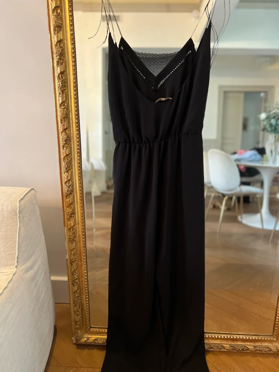 Maje - Combinaison noire pantalon à bretelles – Image 6