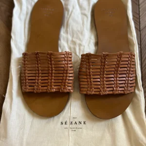 Sandales Sézane plates tressées