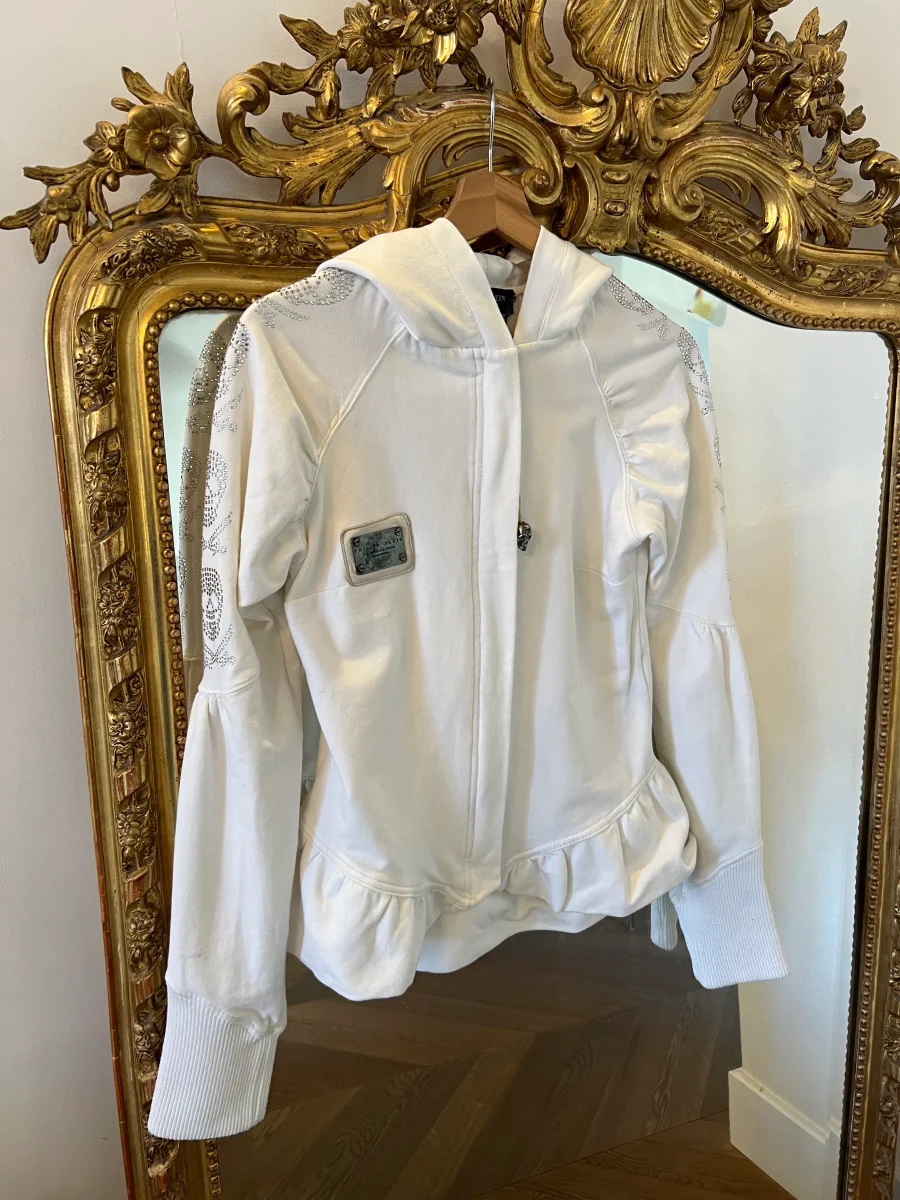 Aurianne Sinacola - Philipp Plein veste à capuche blanche – Image 3