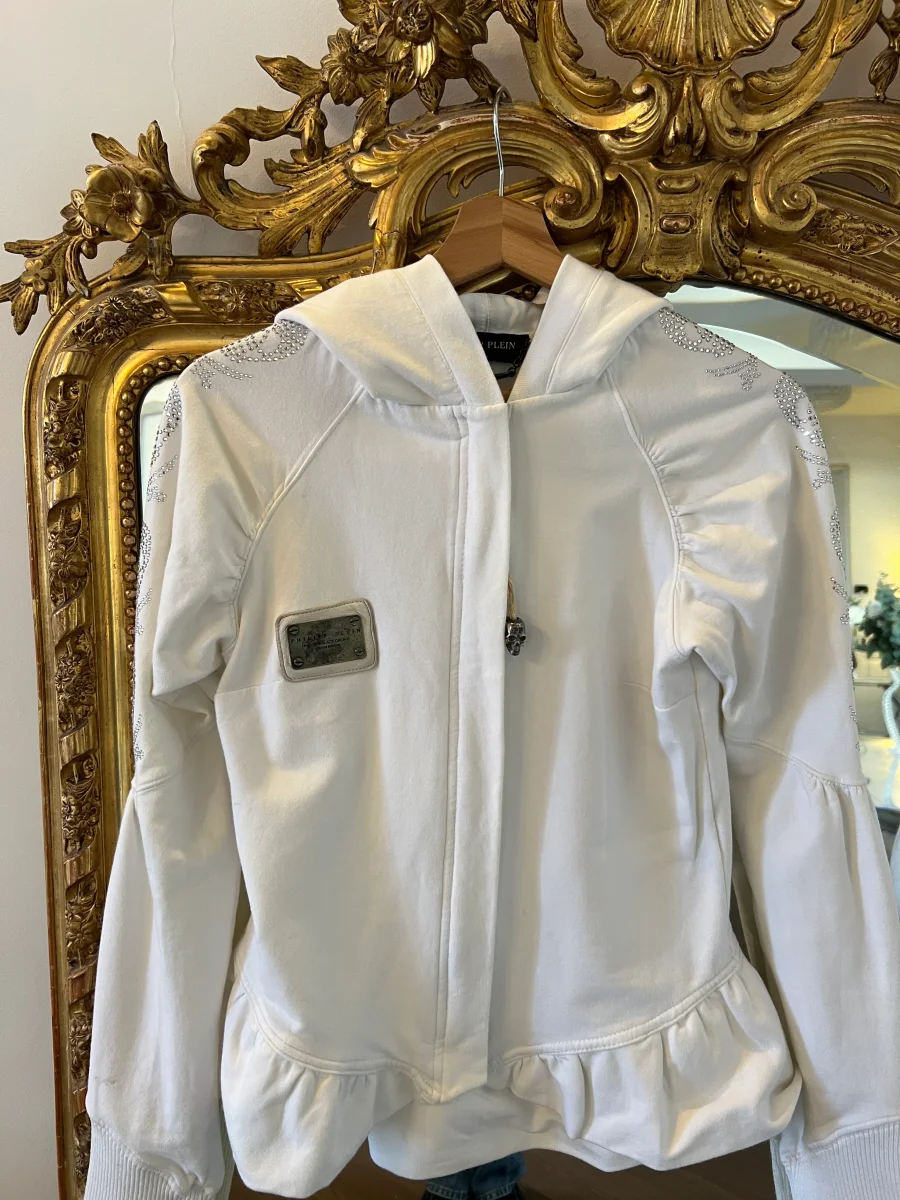 Aurianne Sinacola - Philipp Plein veste à capuche blanche