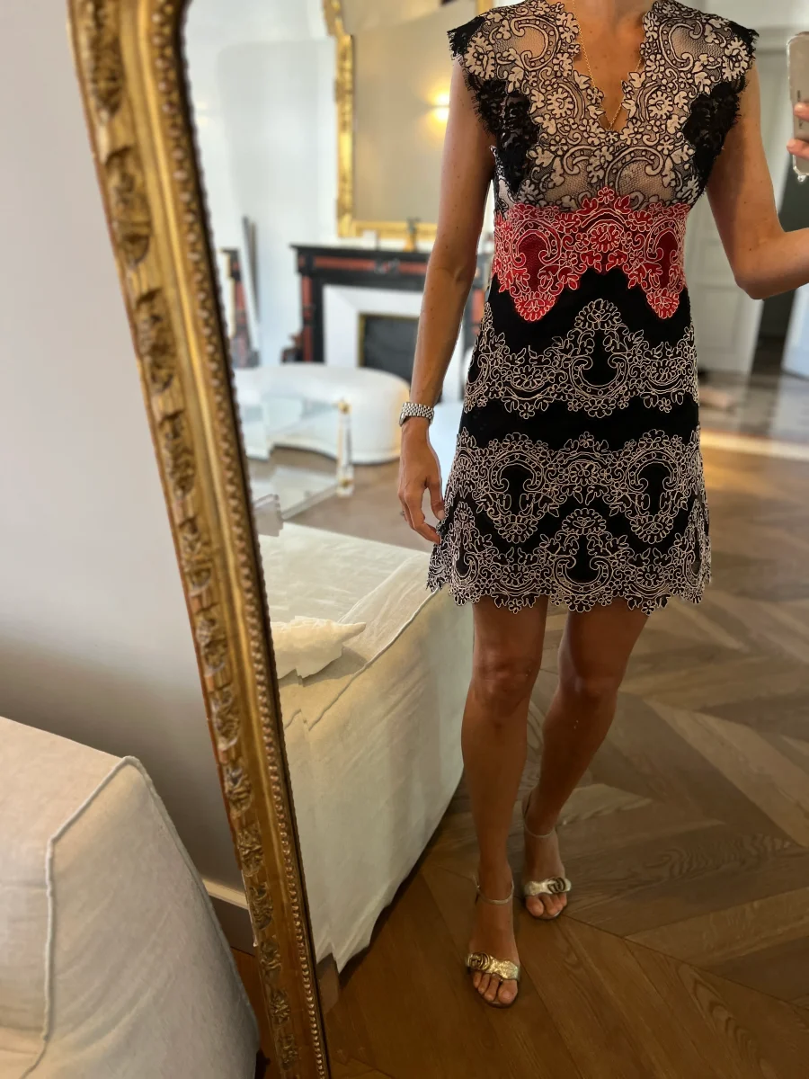 Robe Sandro broderie triocolor