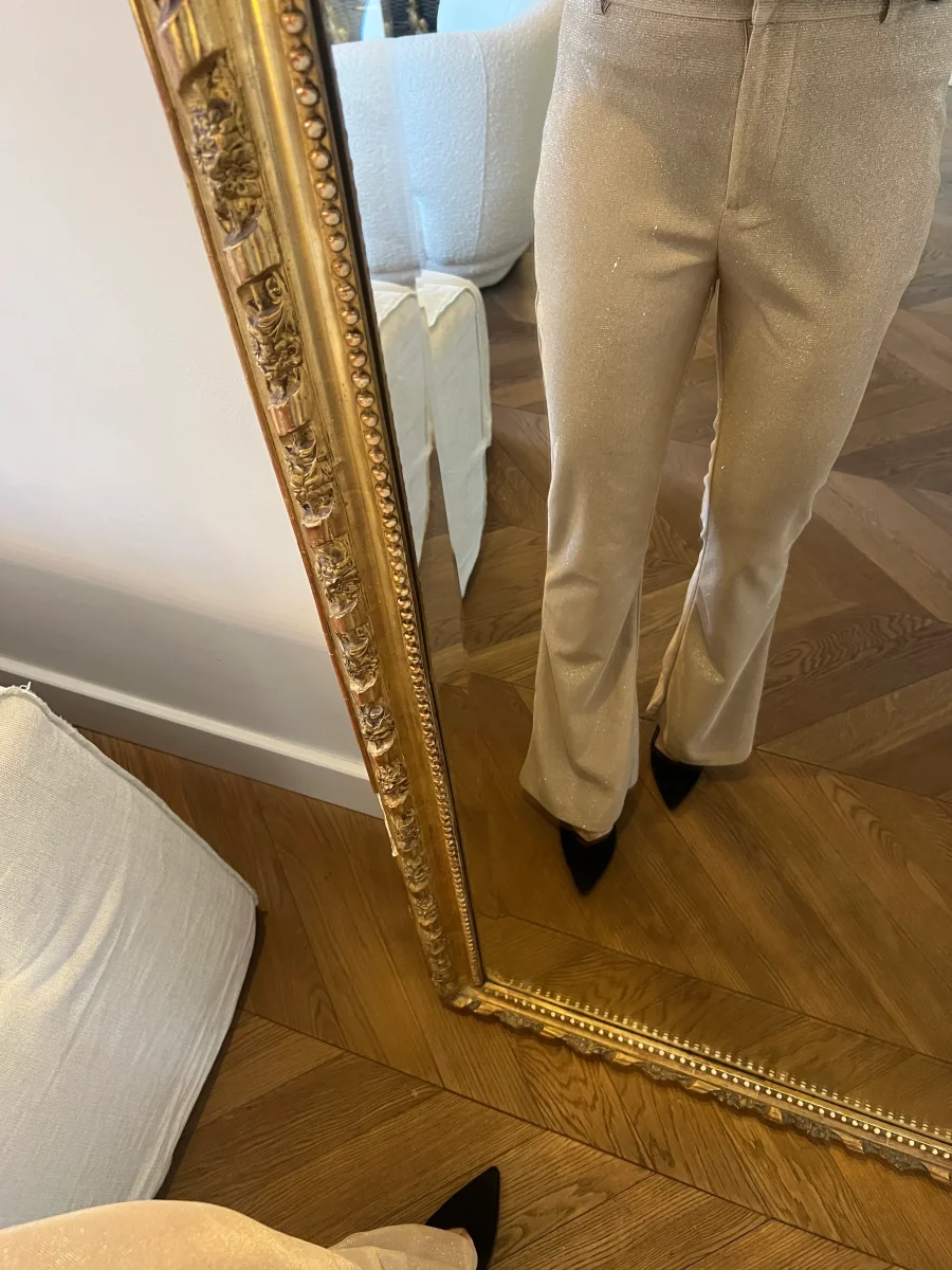 Aurianne Sinacola - Amisu Pantalon doré pailleté – Image 6