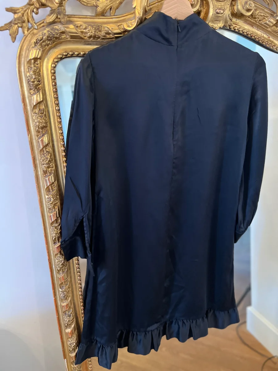 Noémie Lenoir Robe Noire en soie Cynthia Rowley – Image 7