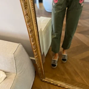 Jean Claudie Pierlot kaki à fleurs