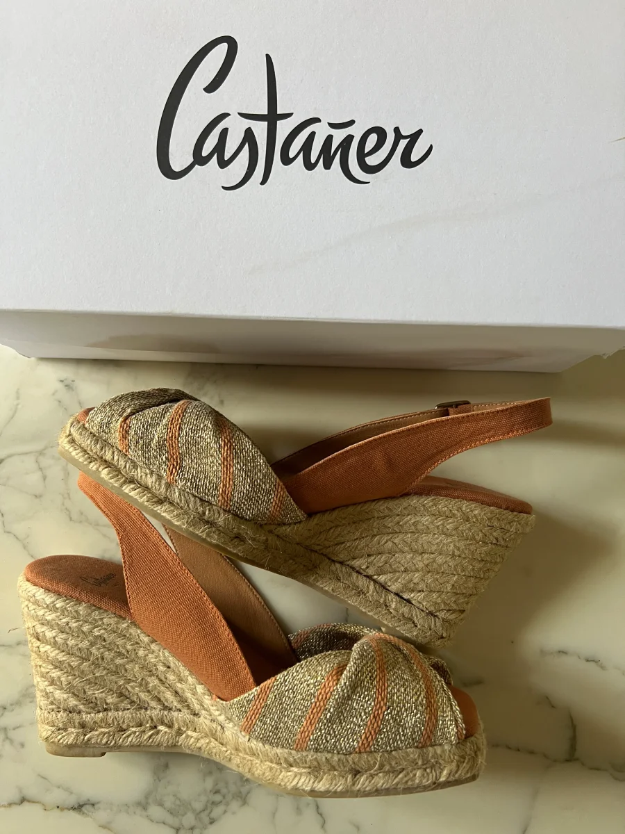 Castaner - Espadrilles dorées P.37