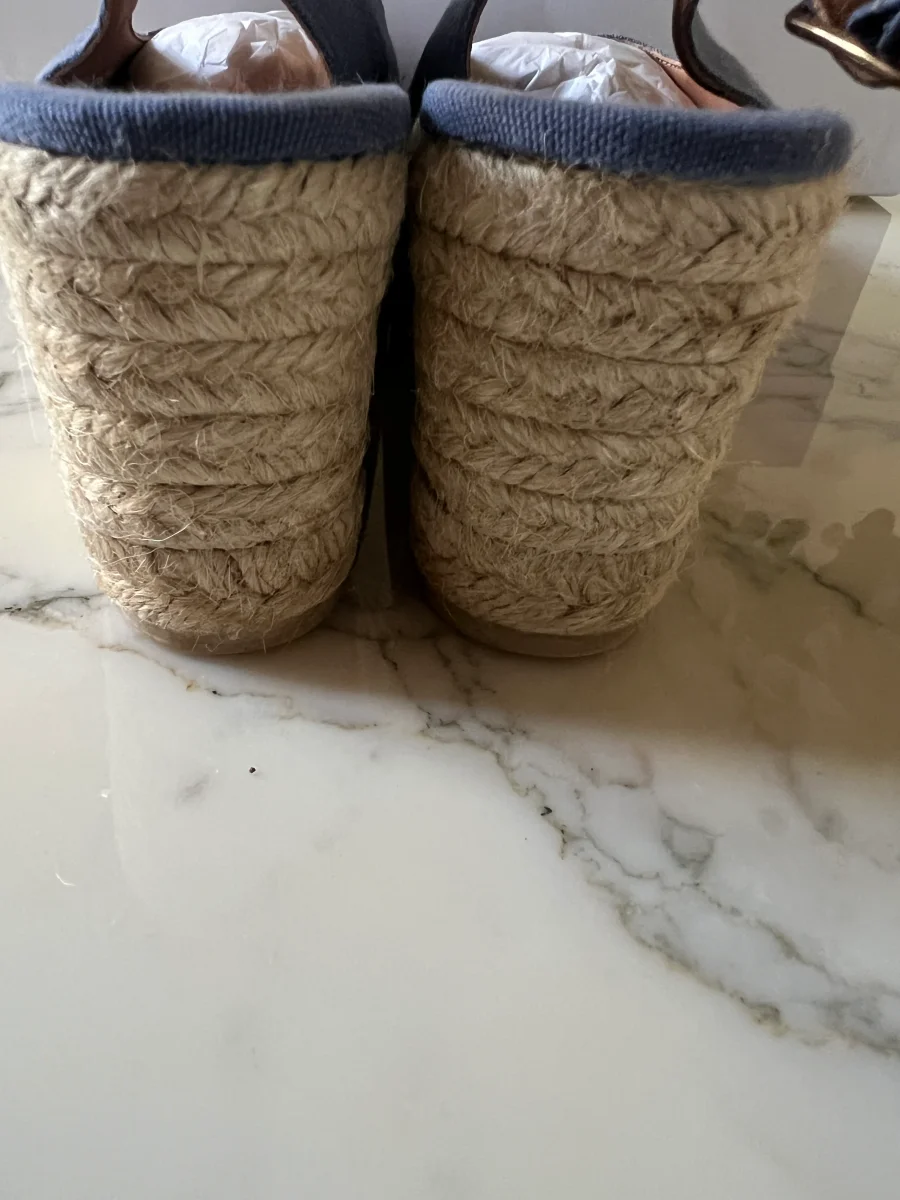 Castaner - Espadrilles bleu ciel P.37 – Image 4