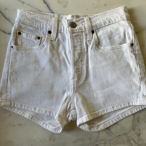 Short en jean blanc Levis