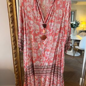 Maliparmi - Tunique robe de plage rose à motifs