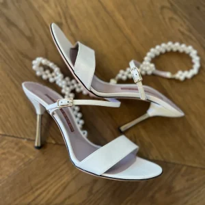 Sandales à talons Norma J. Baker blanches