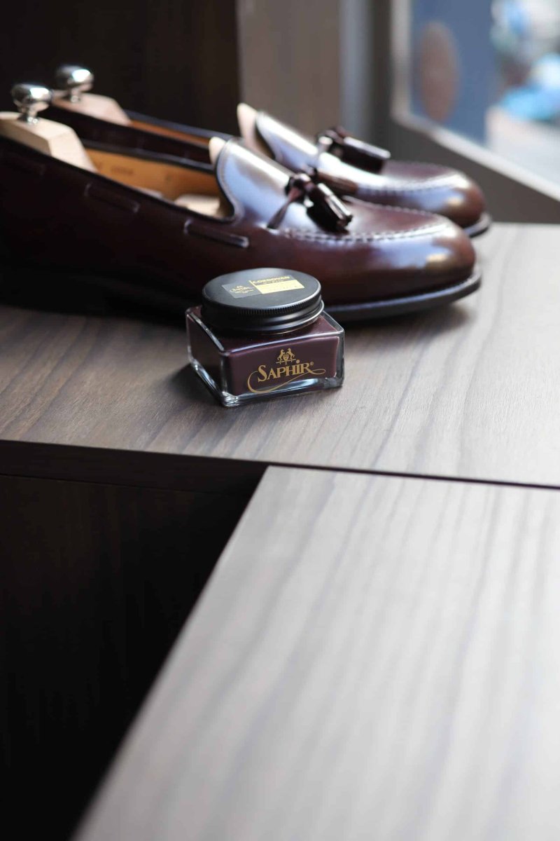 Oil for Cordovan leather