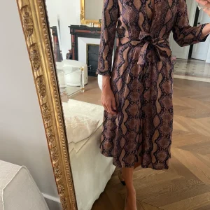 Robe chemisier Pinko serpent