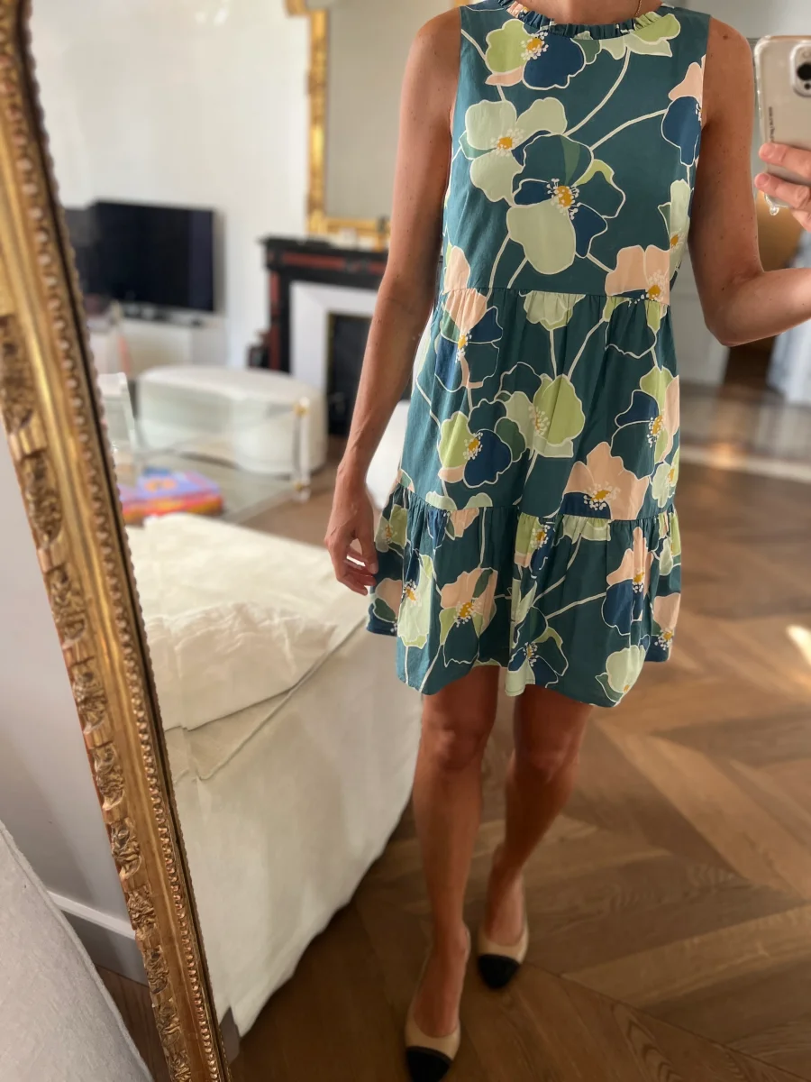 Robe Sézane floral verte et bleue – Image 4
