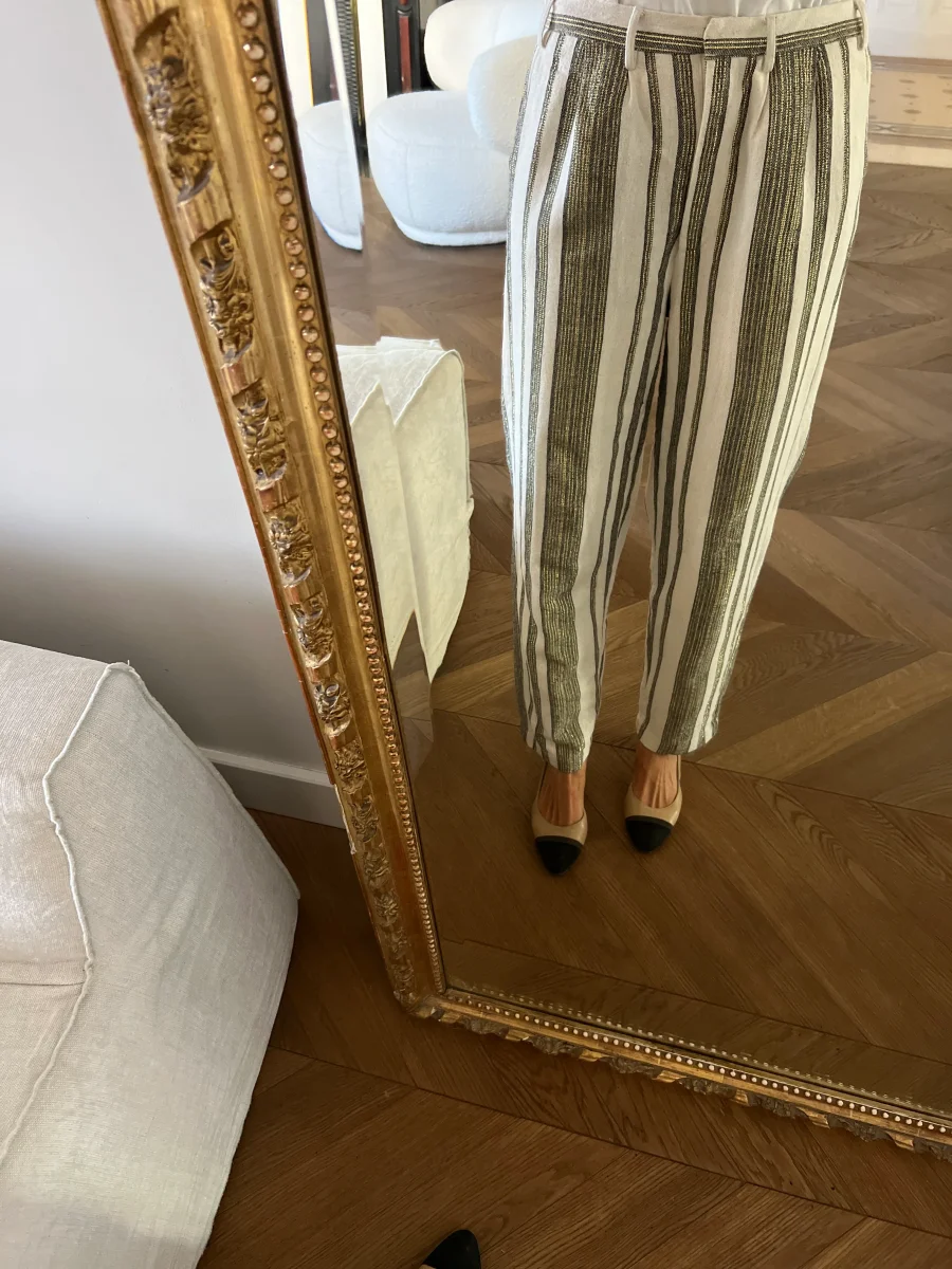 Louise Misha - Pantalon à rayures dorées – Image 2