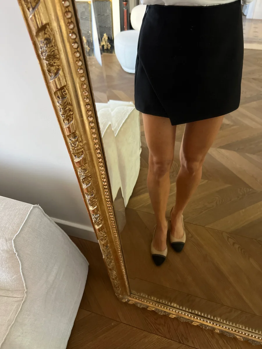 Zara - Jupe short noire – Image 2