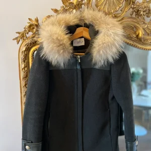 Manteau Claudie Pierlot kaki à capuche