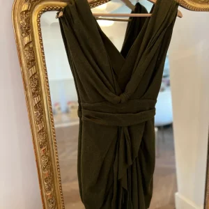 Noémie Lenoir Robe Isabel Marant kaki