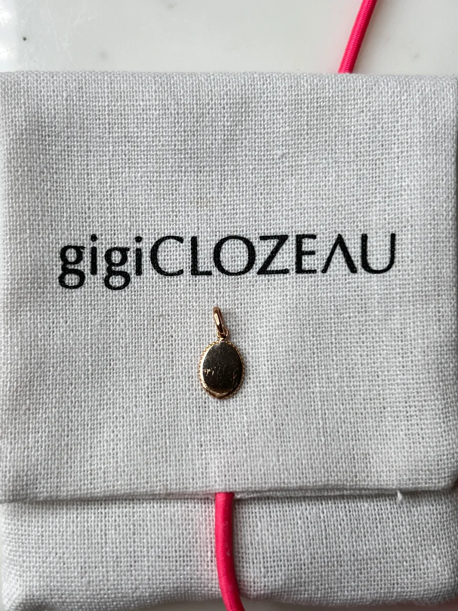 GigiClozeau - Pendentif Flamant résine rose fluo, or rose – Image 4