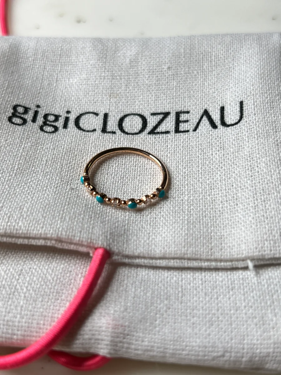 GigiClozeau - Bague turquoise Classique Gigi, 3 diamants, or rose – Image 4
