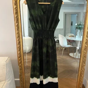 Robe Maje longue verte foncée