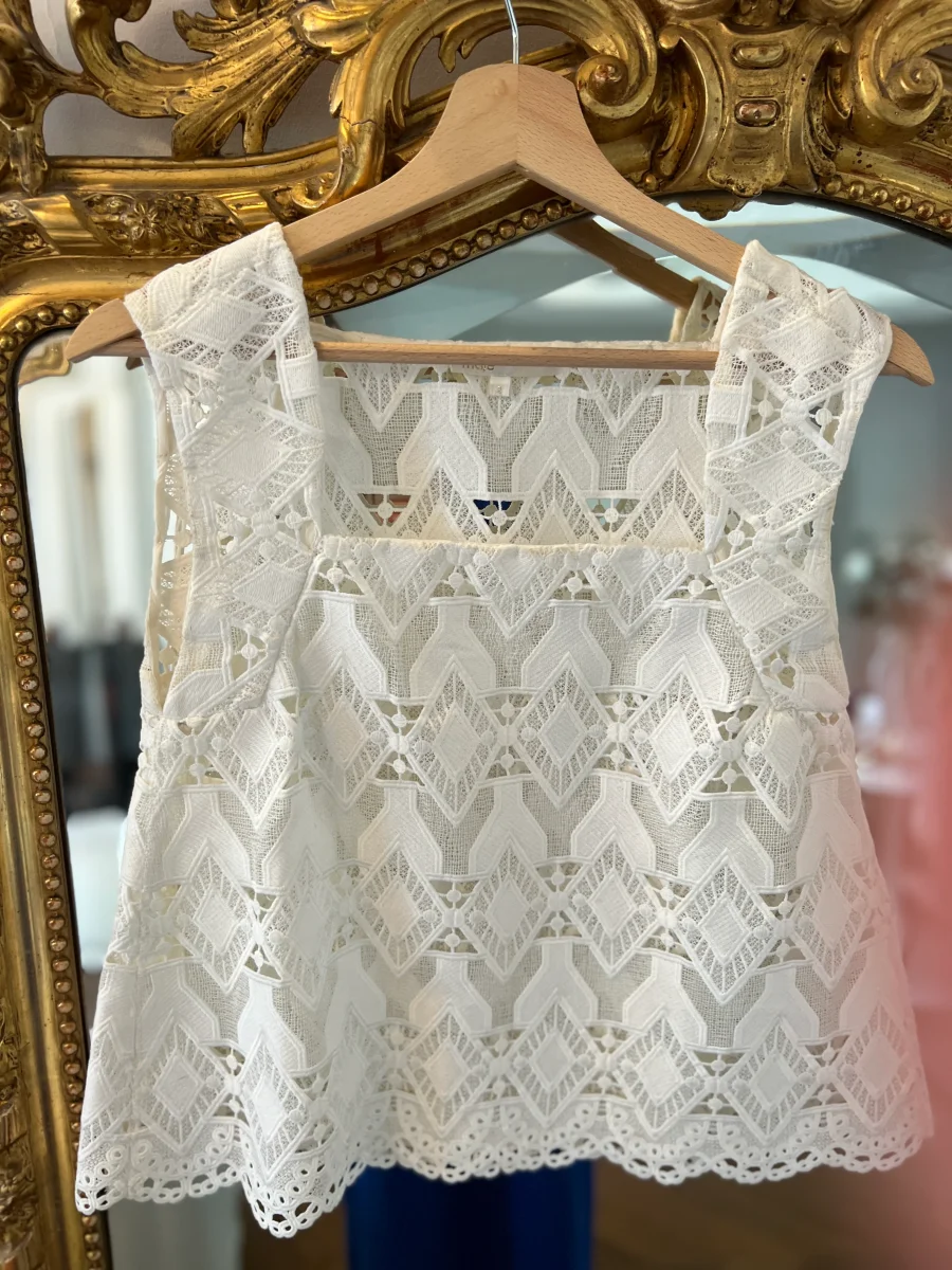 Top Maje brodé décolleté carré – Image 7