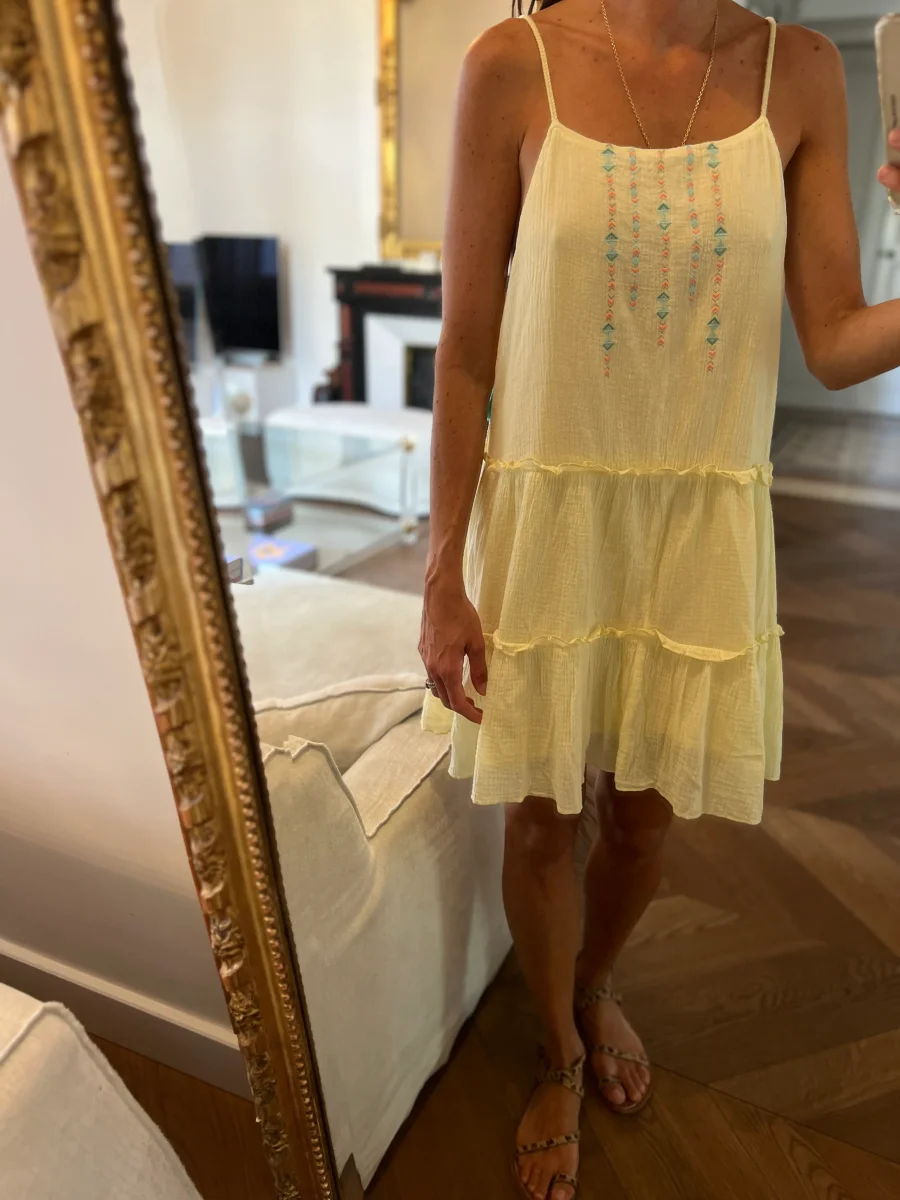 Ariane Brodier Robe Kilibbi jaune – Image 4