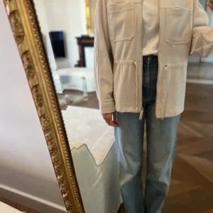 Zara- Veste beige clair avec poches