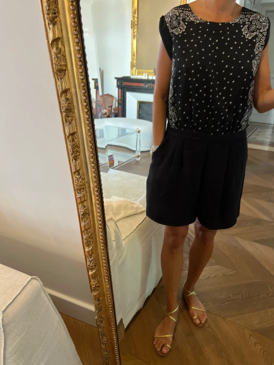 Combishort Claudie Pierlot noire motifs étoiles – Image 3