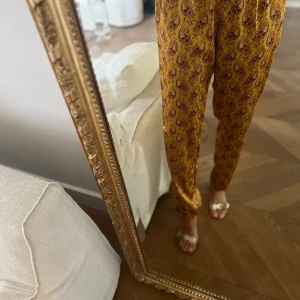 Pantalon Topolina jaune à motifs
