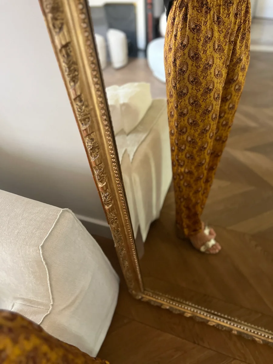 Pantalon Topolina jaune à motifs – Image 3