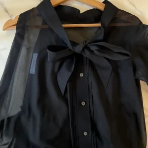 Blouse Viktor Rolf noire transparente
