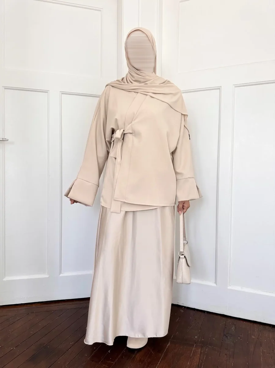 Jupe Satiné Évasé – Image 9