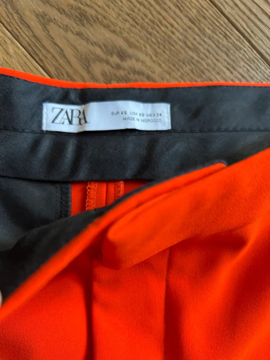 Pantalon Zara rouge – Image 6