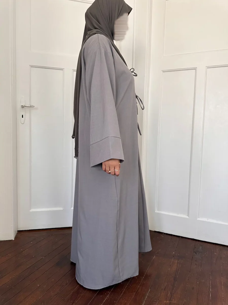 Abaya Dubai avec nœuds Lina – Image 6