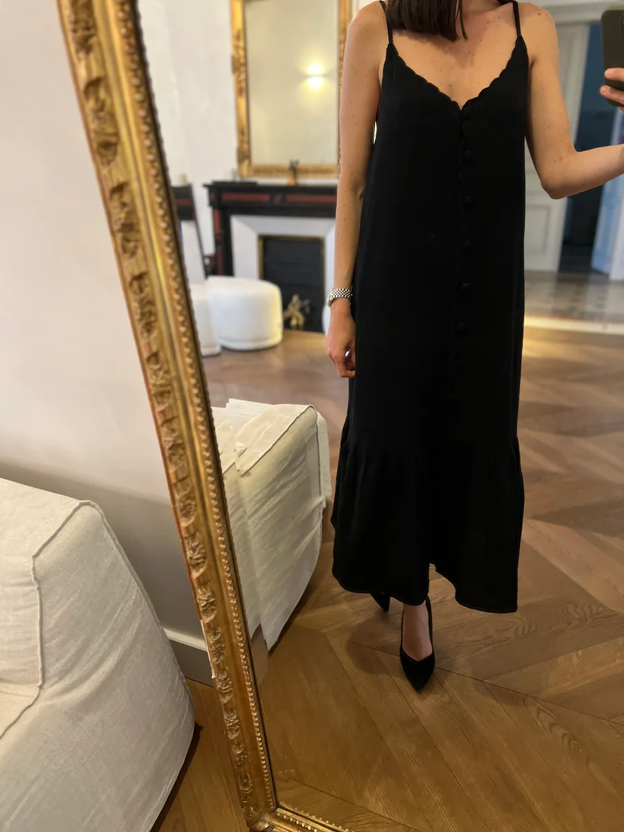Robe Louizon noire à bretelles neuve avec étiquettes