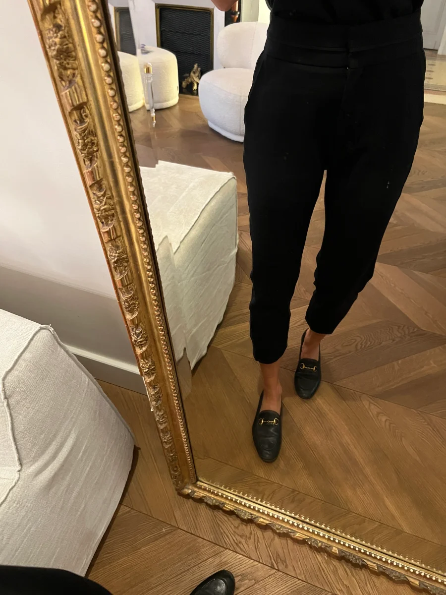 Sandro - Pantalon noir classique liseret taille