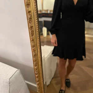 Tara Jarmon - Robe noire col V manches longues