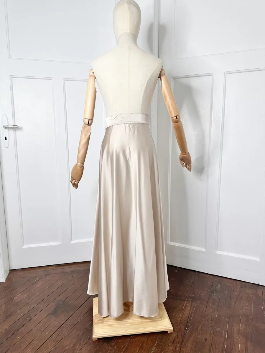 Jupe Satiné Évasé – Image 7