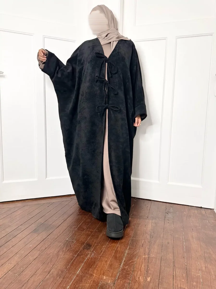 Manteau Farasha Velours avec nœuds – Image 7