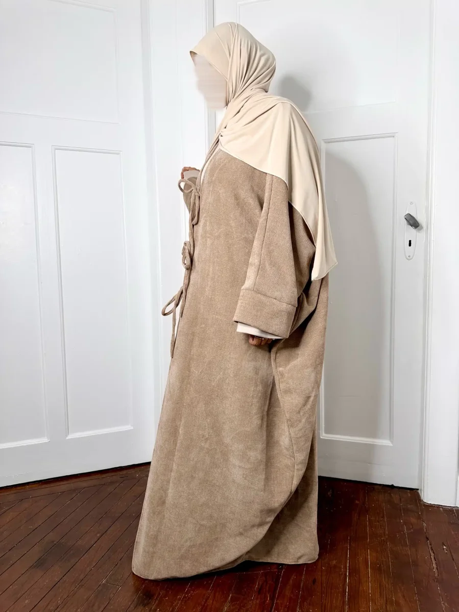 Manteau Farasha Velours avec nœuds – Image 6