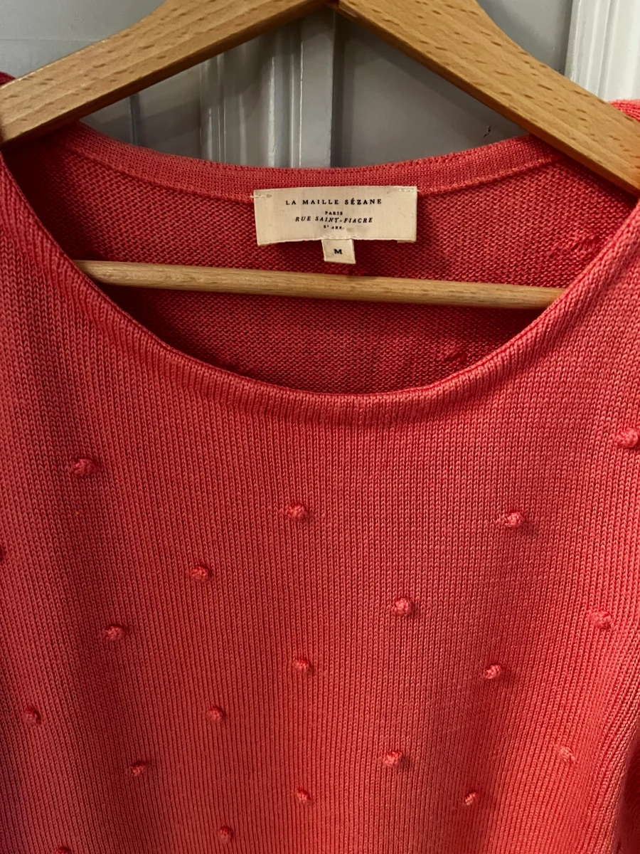Pull Sezane en laine rose à pois – Image 3