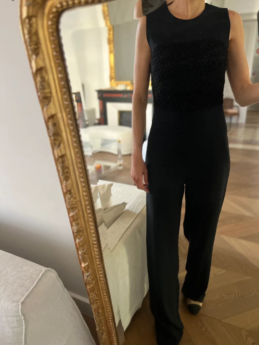 Noémie Lenoir Combinaison Justicia Ruano bleu marine – Image 4