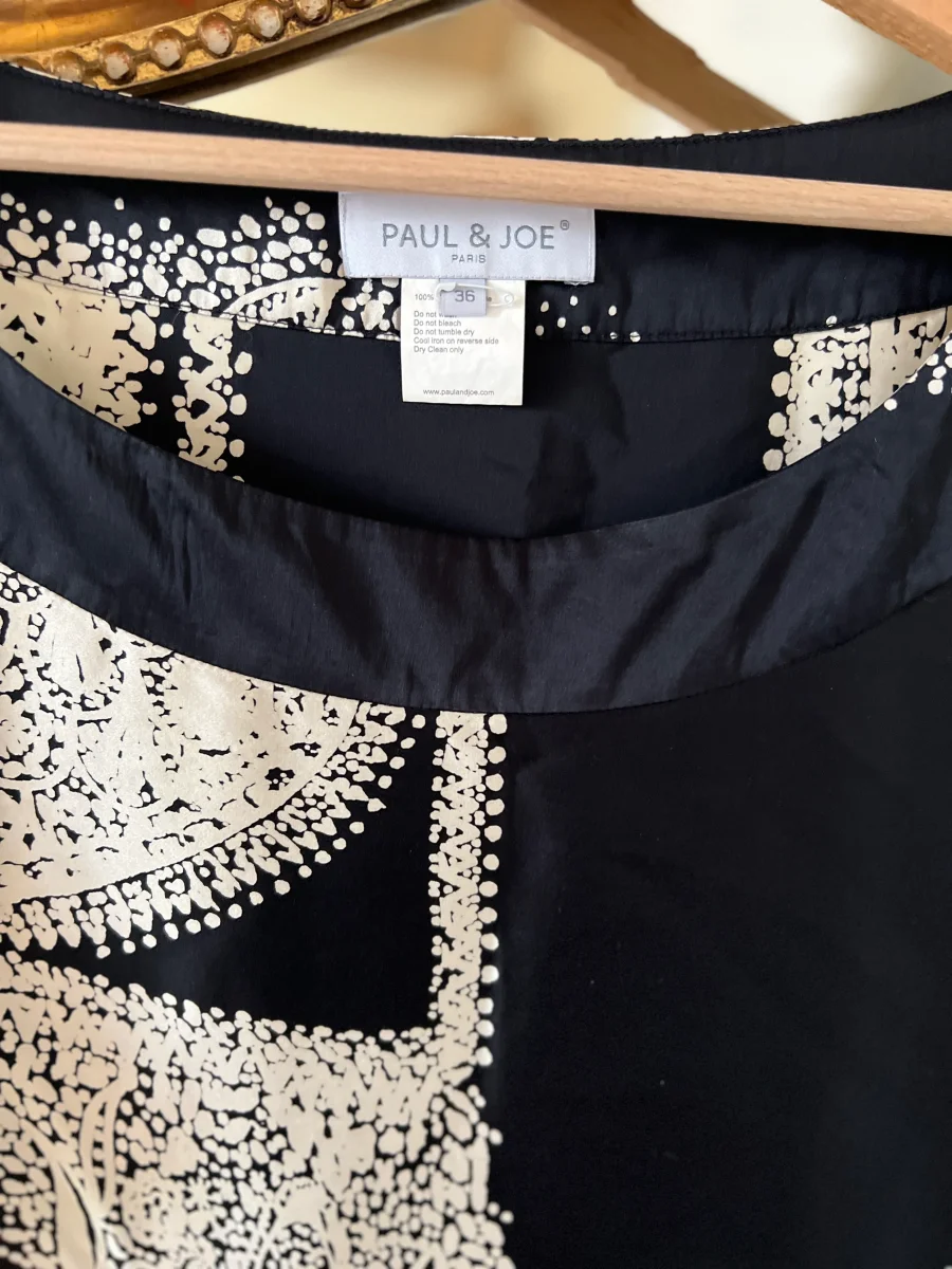 Noémie Lenoir Robe Paul&Joe en soie noire et ecrue – Image 6