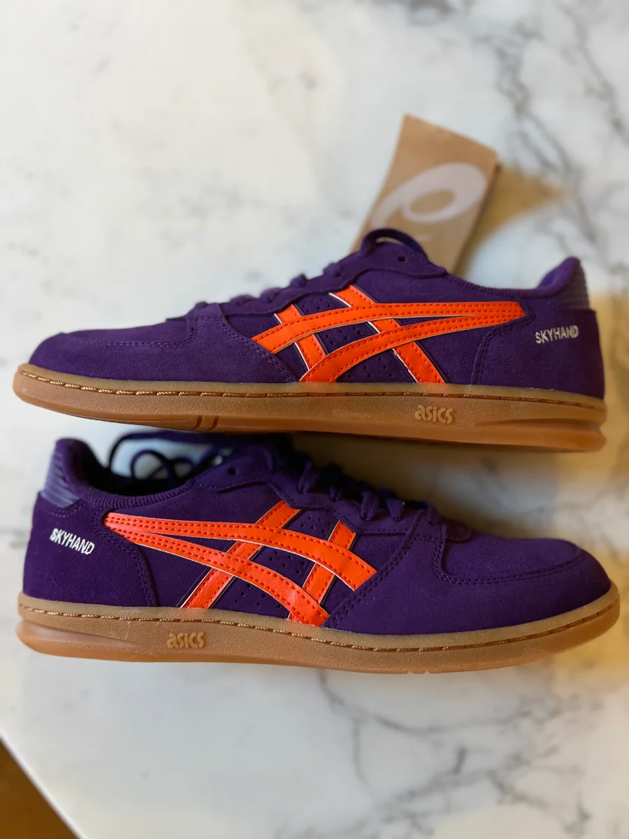 Ariane Brodier Baskets violet et orange – Image 2