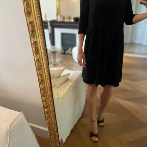 Anne Charlotte Robe Bash noir col V Falk