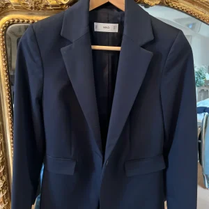 Blazer Mango bleu marine classique